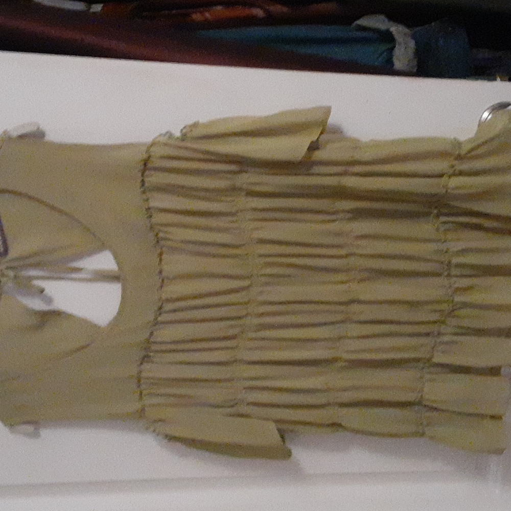 Kate and Mallory cold shoulder tiered top